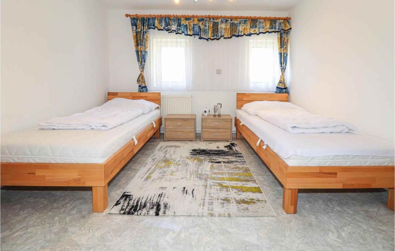 Beautiful home in Schlierbach with 4 Bedrooms&WiFi Exterior foto